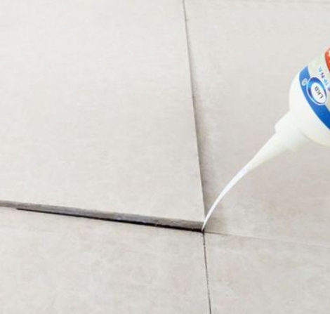 沁县瓷砖空鼓维修公司分享卫生间瓷砖脱落的原因可能有以下几点